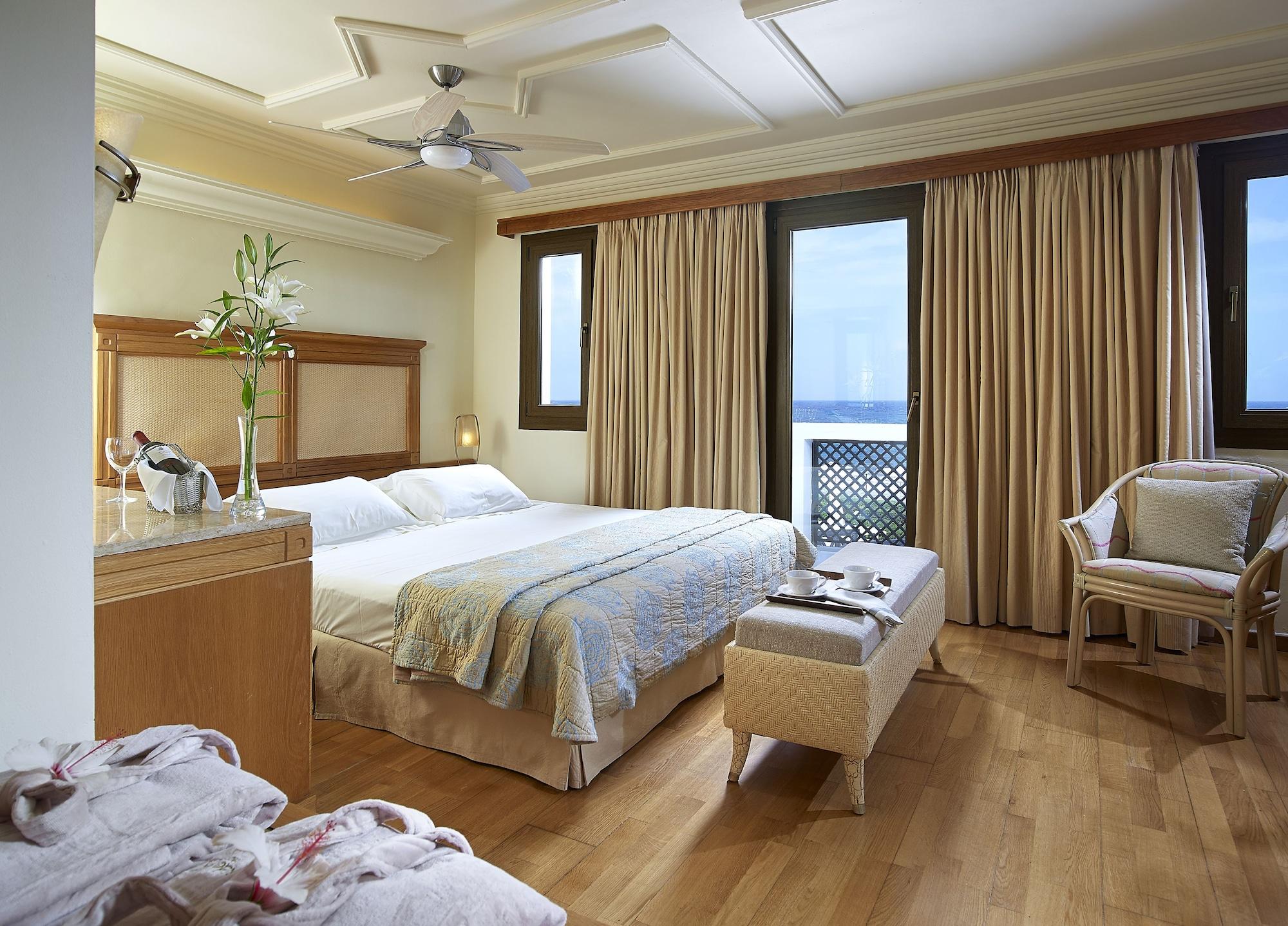 Knossos Royal Hotel Hersonissos  Exterior photo