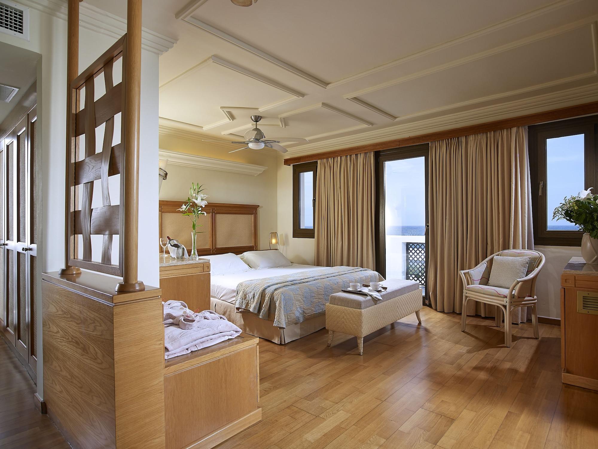 Knossos Royal Hotel Hersonissos  Exterior photo
